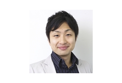 p_komazaki.jpg